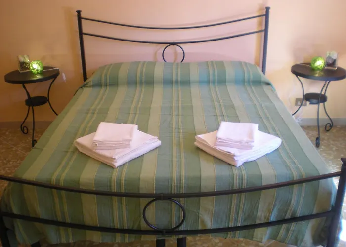 B&B Gate 52